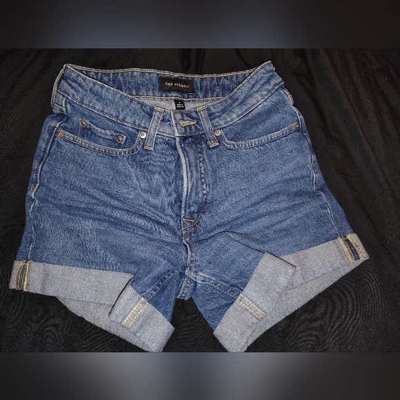 Blue Denim Shorts By Free Assembly S Super Cute - Picture 3 of 12